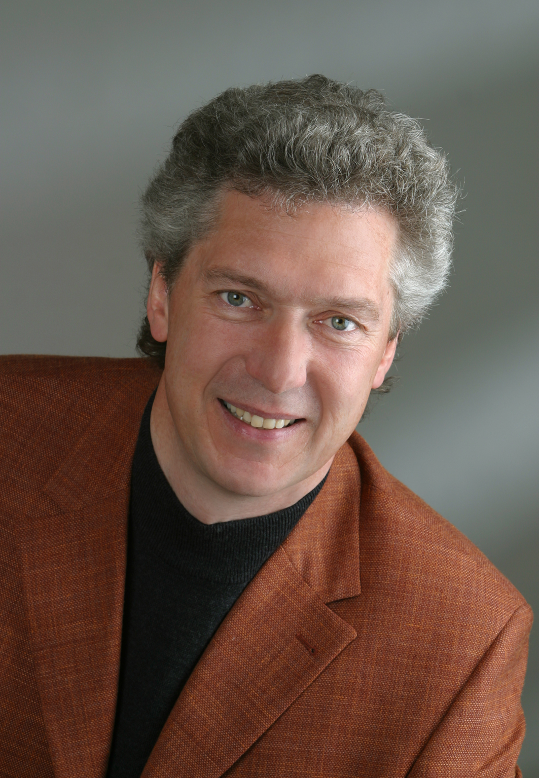 This image shows Prof. Dr.-Ing. Ulrich Nieken
